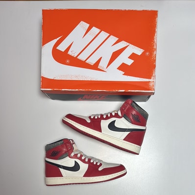 Nike Air Jordan 1 High OG "Lost & Found/Chicago"