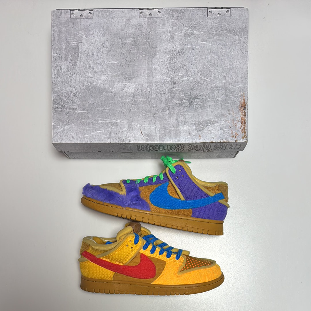 Cactus Plant Flea Market × Nike Swamp Sponge Dunk Low "Psychic Purple/Photo Blue/Gold Suede"