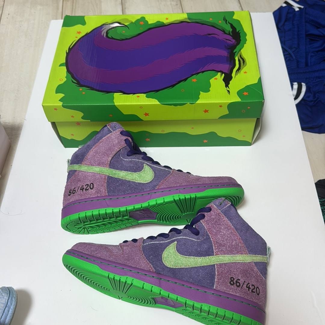 Nike SB Dunk High "Purple Skunk"