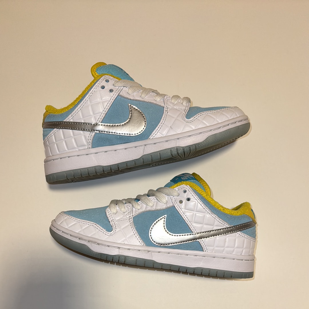 FTC × Nike SB Dunk Low "White/Blue"