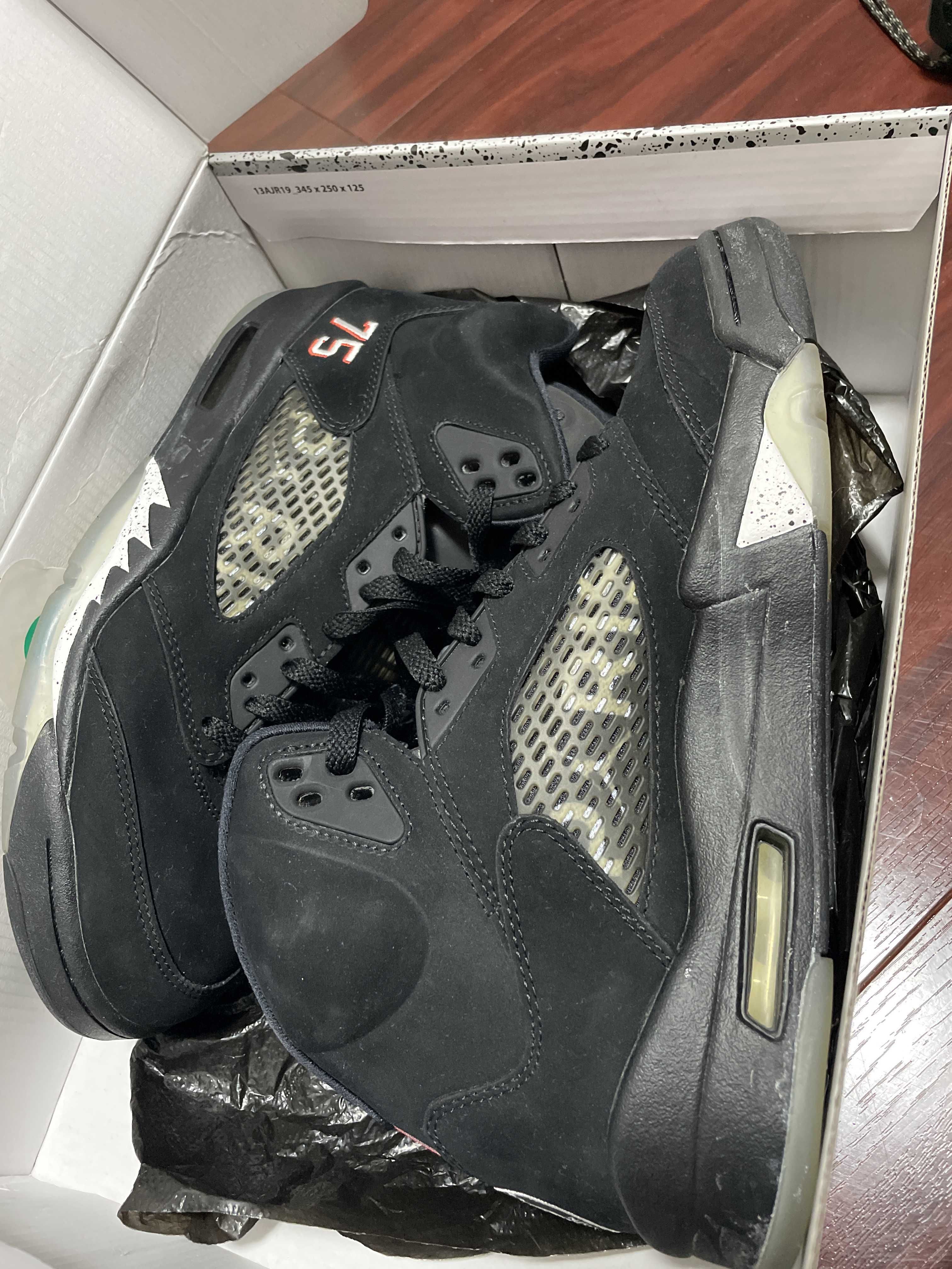 NIKE AIR JORDAN 5 PARIS SAINT-GERMAIN BLACK/CEMENT GREY