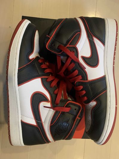 Nike Air Jordan 1 Retro High OG "Blood Line"
