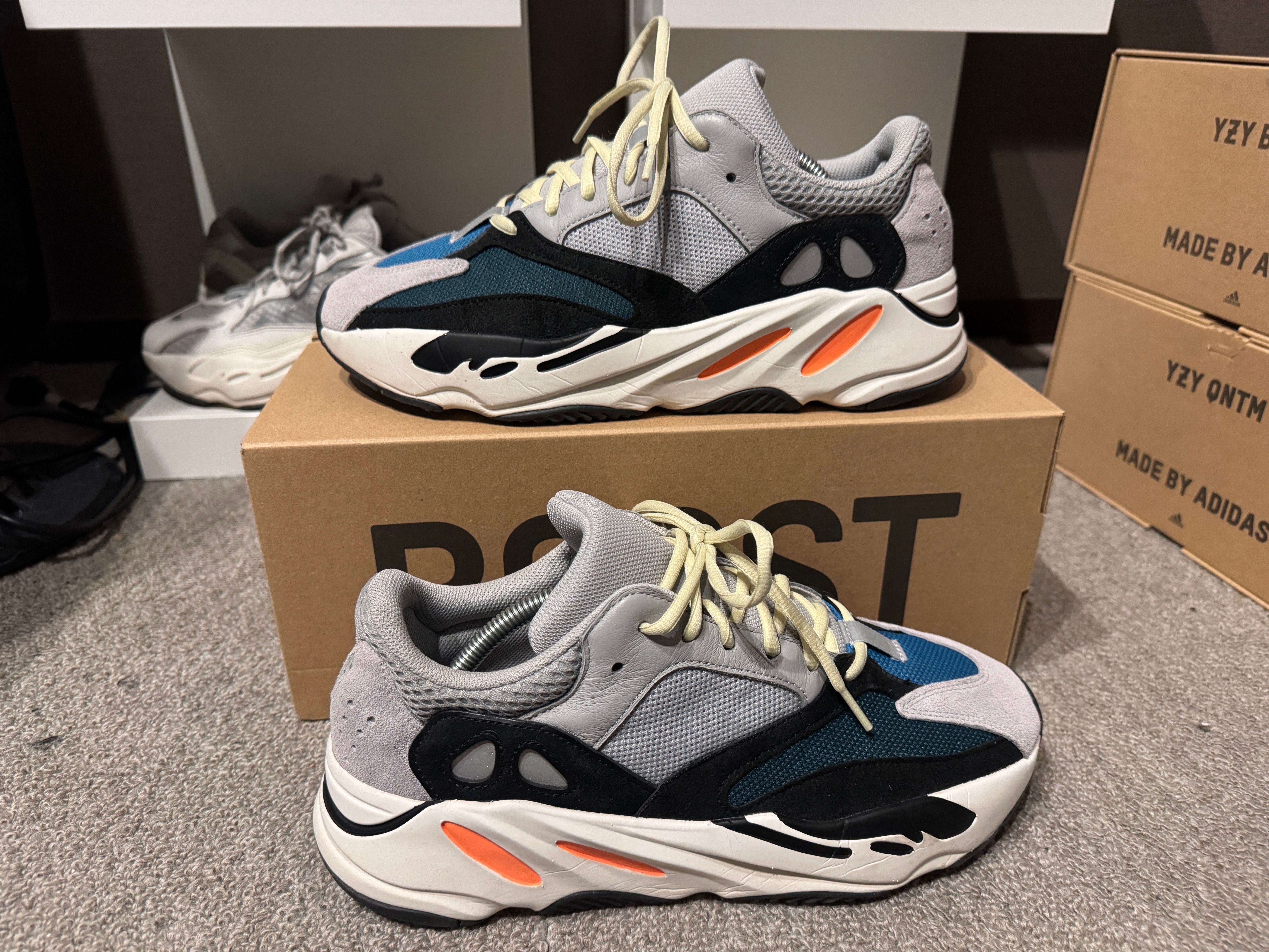 adidas YEEZY Boost 700 "Wave Runner"
