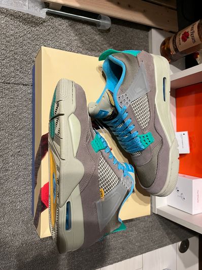 UNION × NIKE AIR JORDAN 4 SP "TAUPE HAZE"