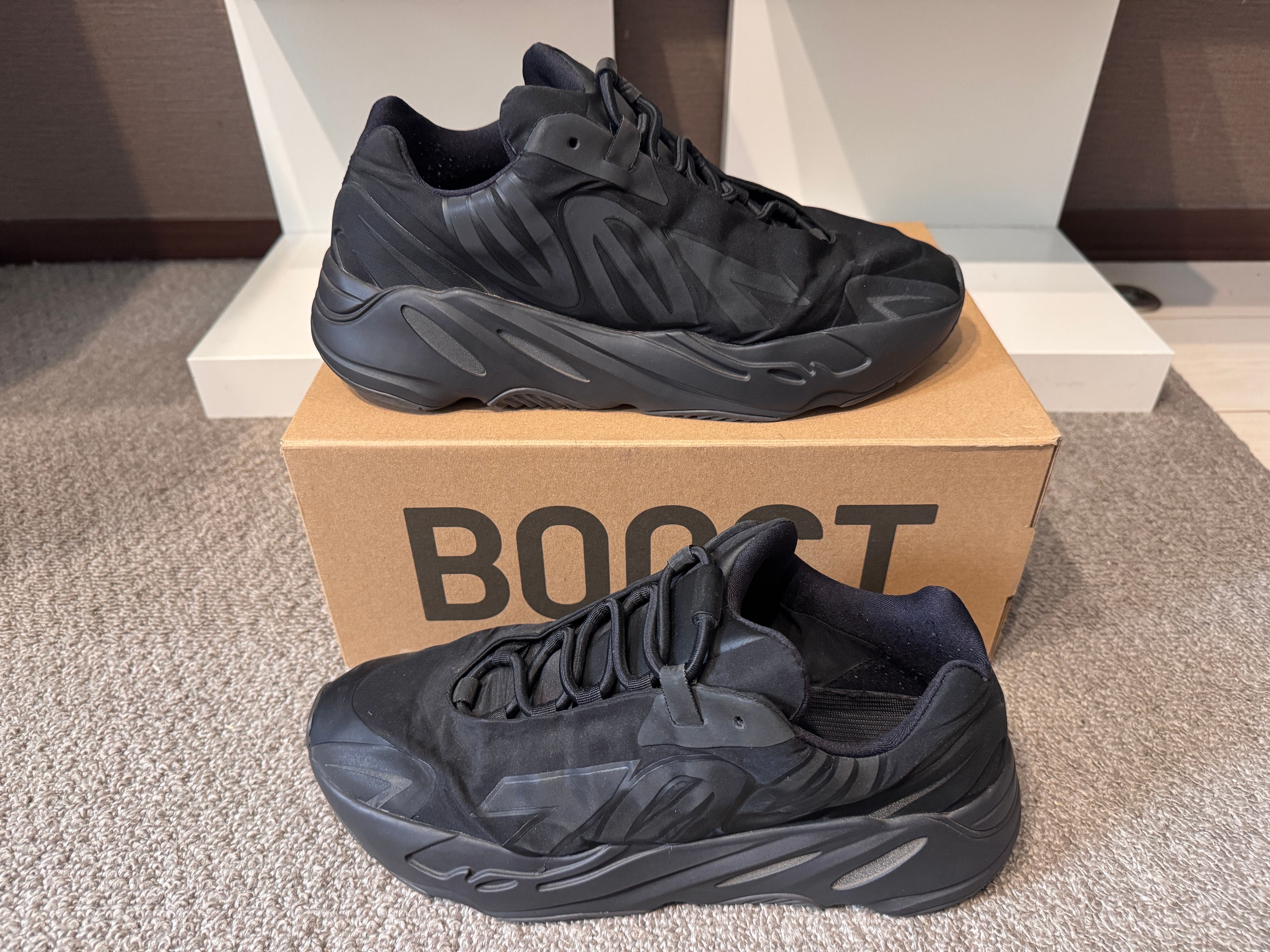 adidas YEEZY Boost 700 MNVN "Black"