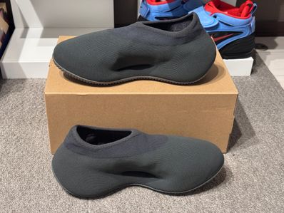 adidas YEEZY Knit Runner "Stone Onyx"