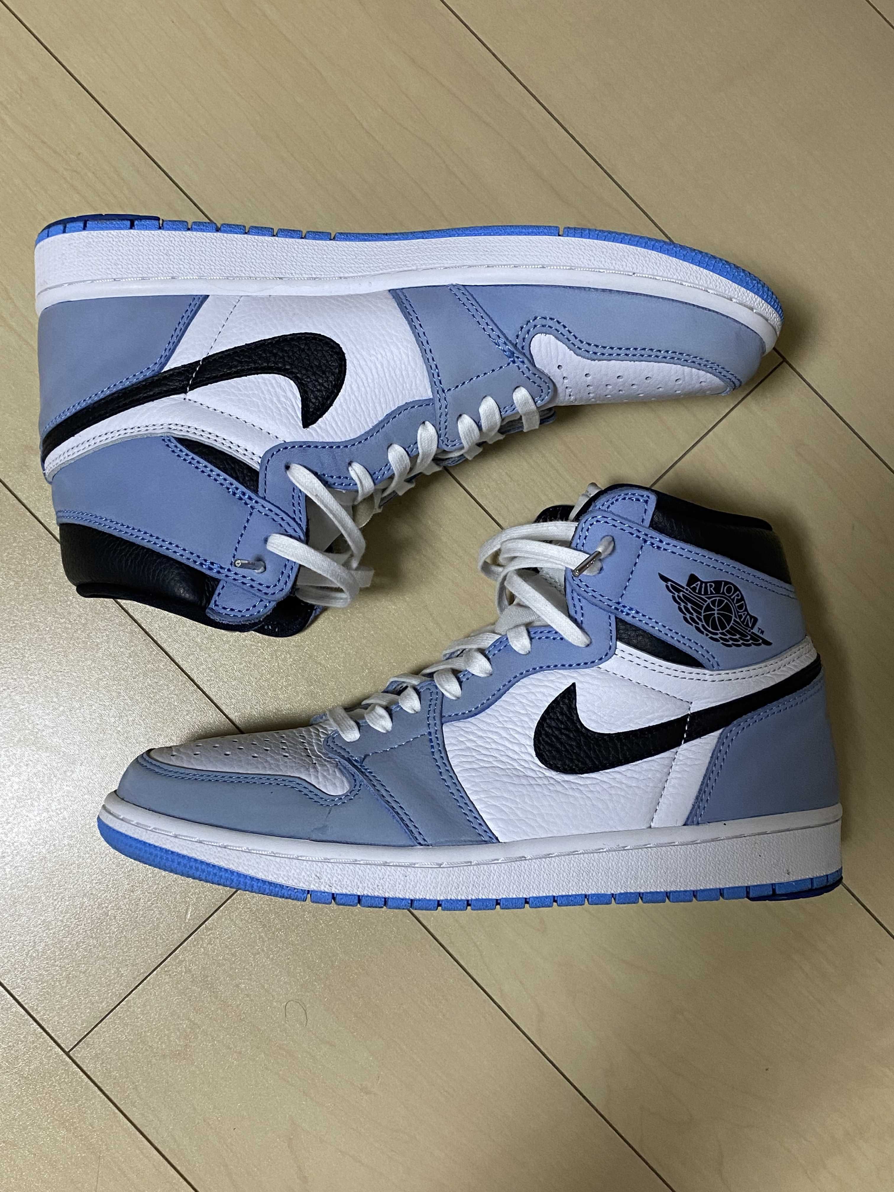 Nike Air Jordan 1 High OG "University Blue"