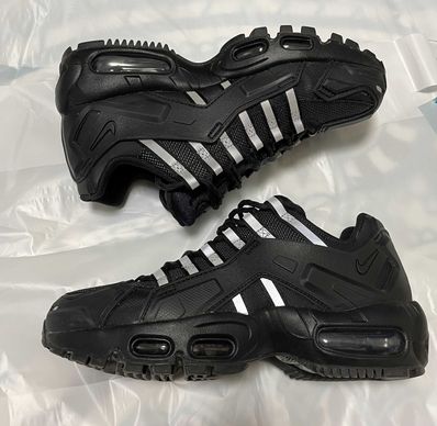 NIKE AIR MAX 95 NDSTRKT 割引ショップ 【新品未使用・定価以下‼️】 ブラック NDSTRKT 95 エアマックス ナイキ スニーカー