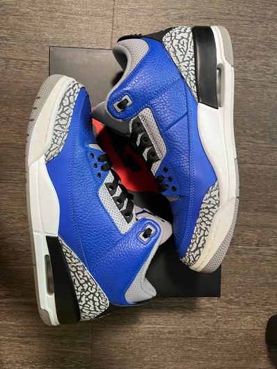 NIKE AIR JORDAN 3 "VARSITY ROYAL"