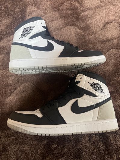 Nike Air Jordan 1 High OG "Bleached Coral"