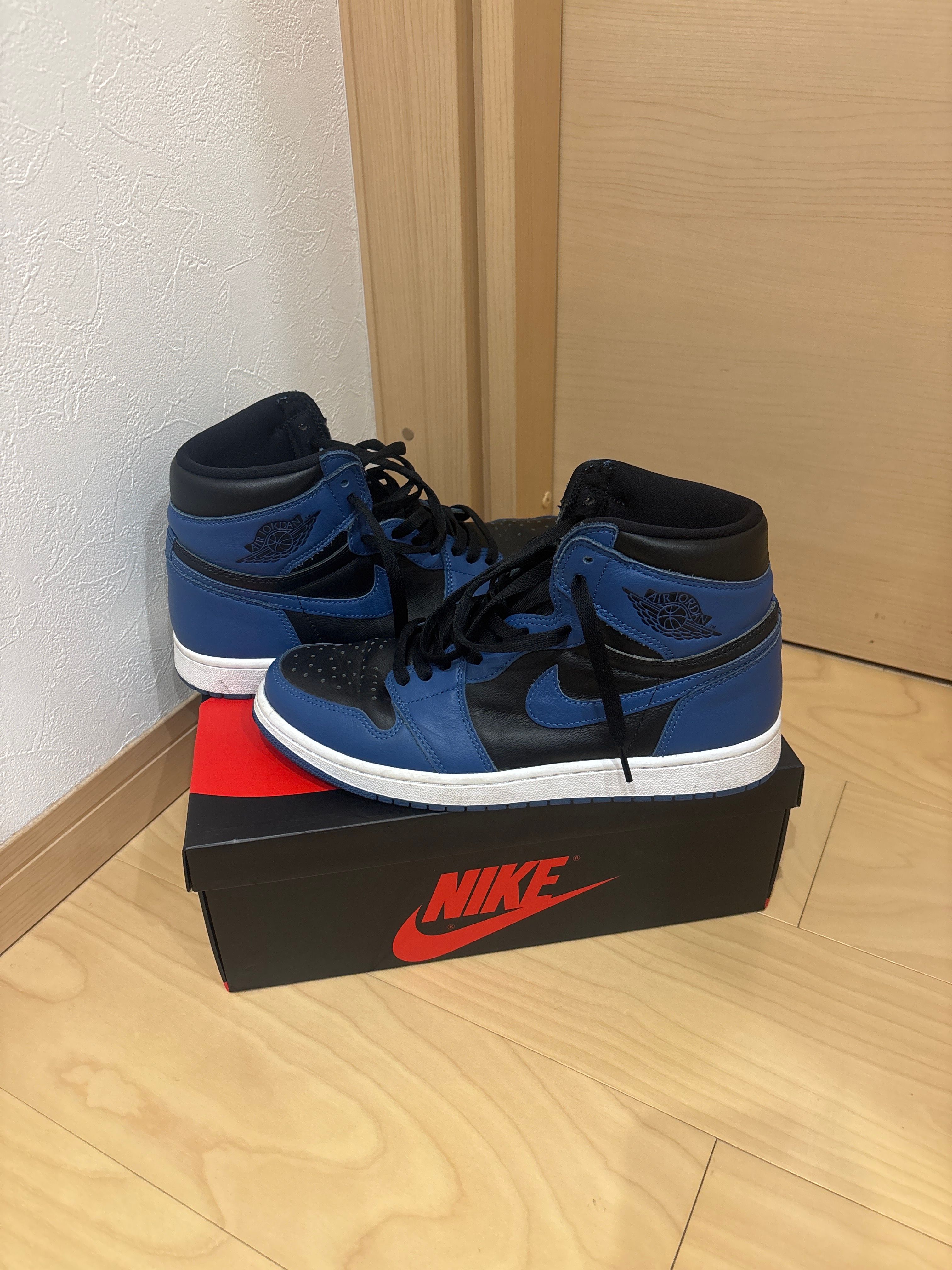 Nike Air Jordan 1 Retro High OG "Dark Marina Blue"