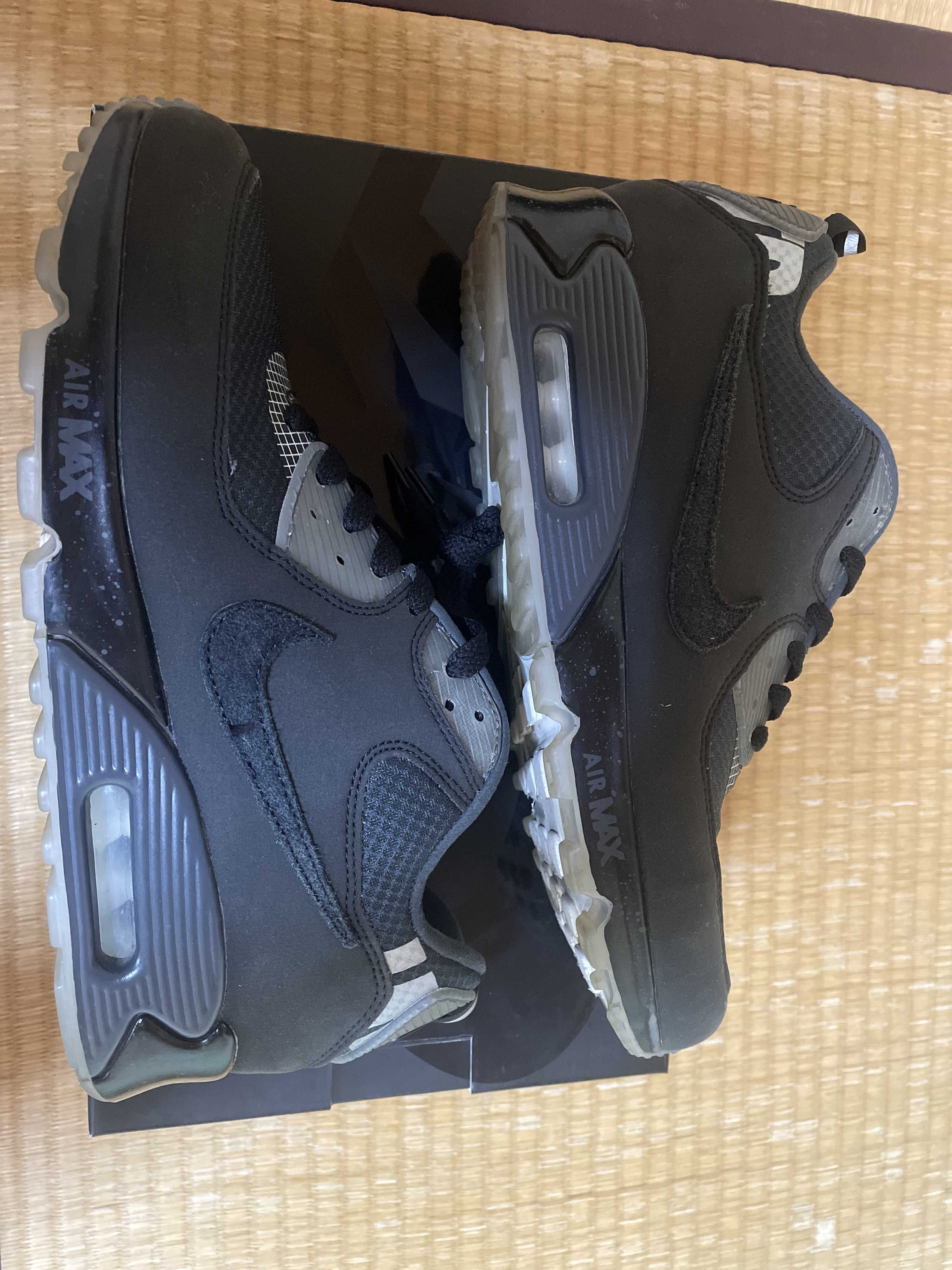 UNDEFEATED × Nike Air Max 90 "Black/Rush Pink"