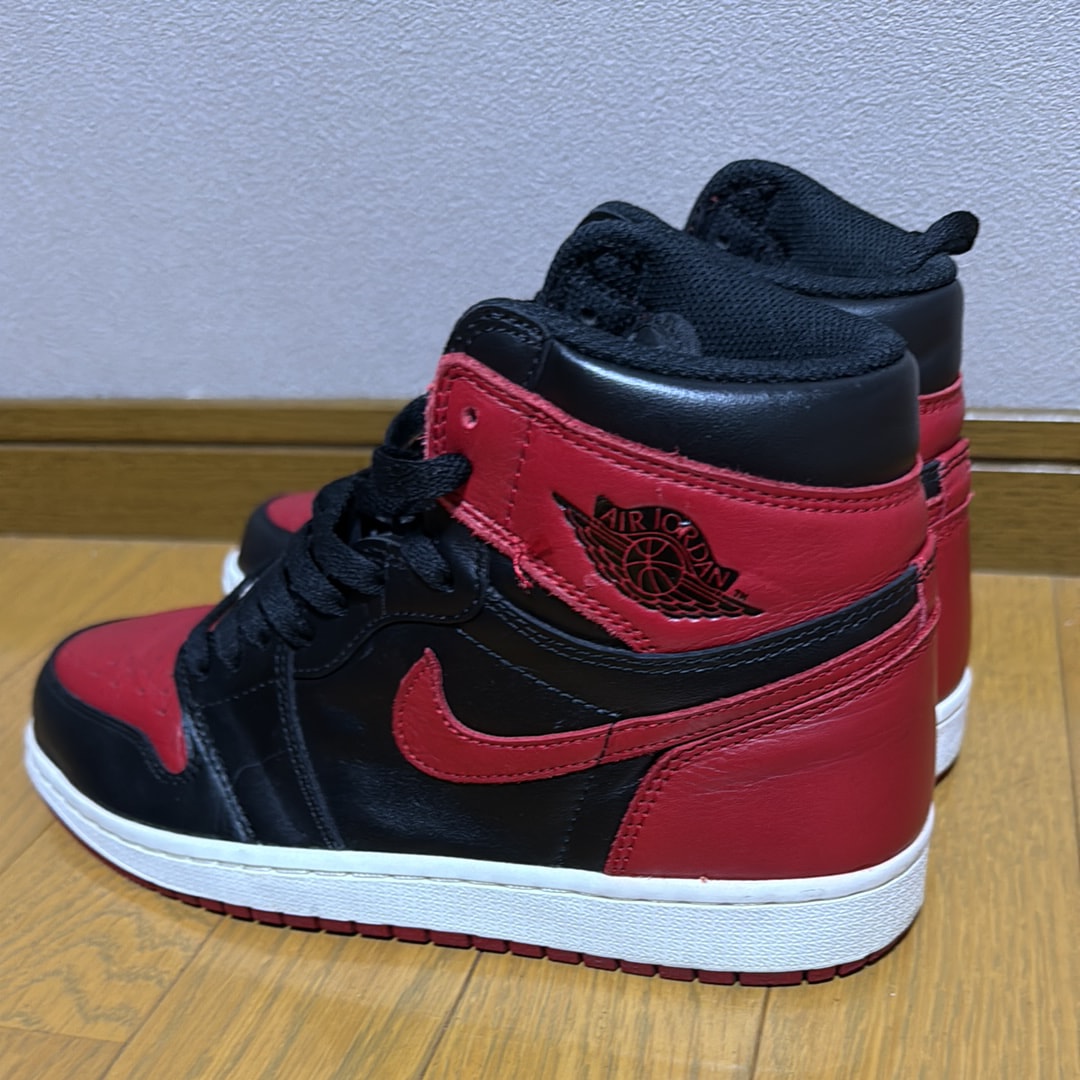 Nike Air Jordan 1 Retro High OG "Bred/Banned" (2016)