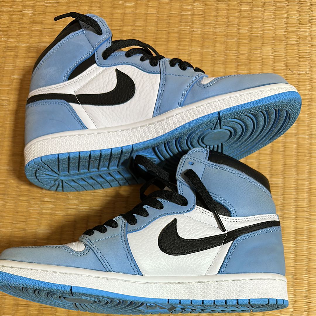Nike Air Jordan 1 High OG "University Blue"