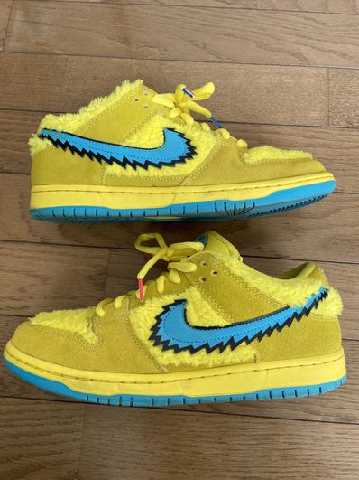 Grateful Dead × Nike SB Dunk Low "Yellow Bear"
