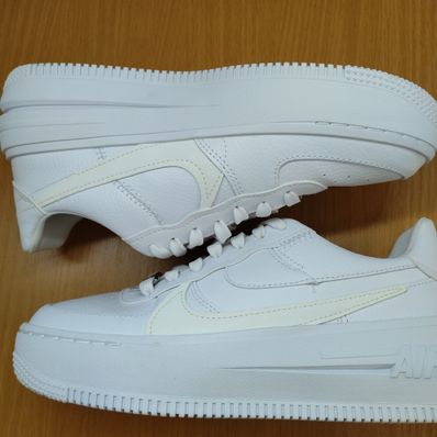 Nike Women's Air Force 1 Low PLT.AF.ORM "White/Summit White/White/White"