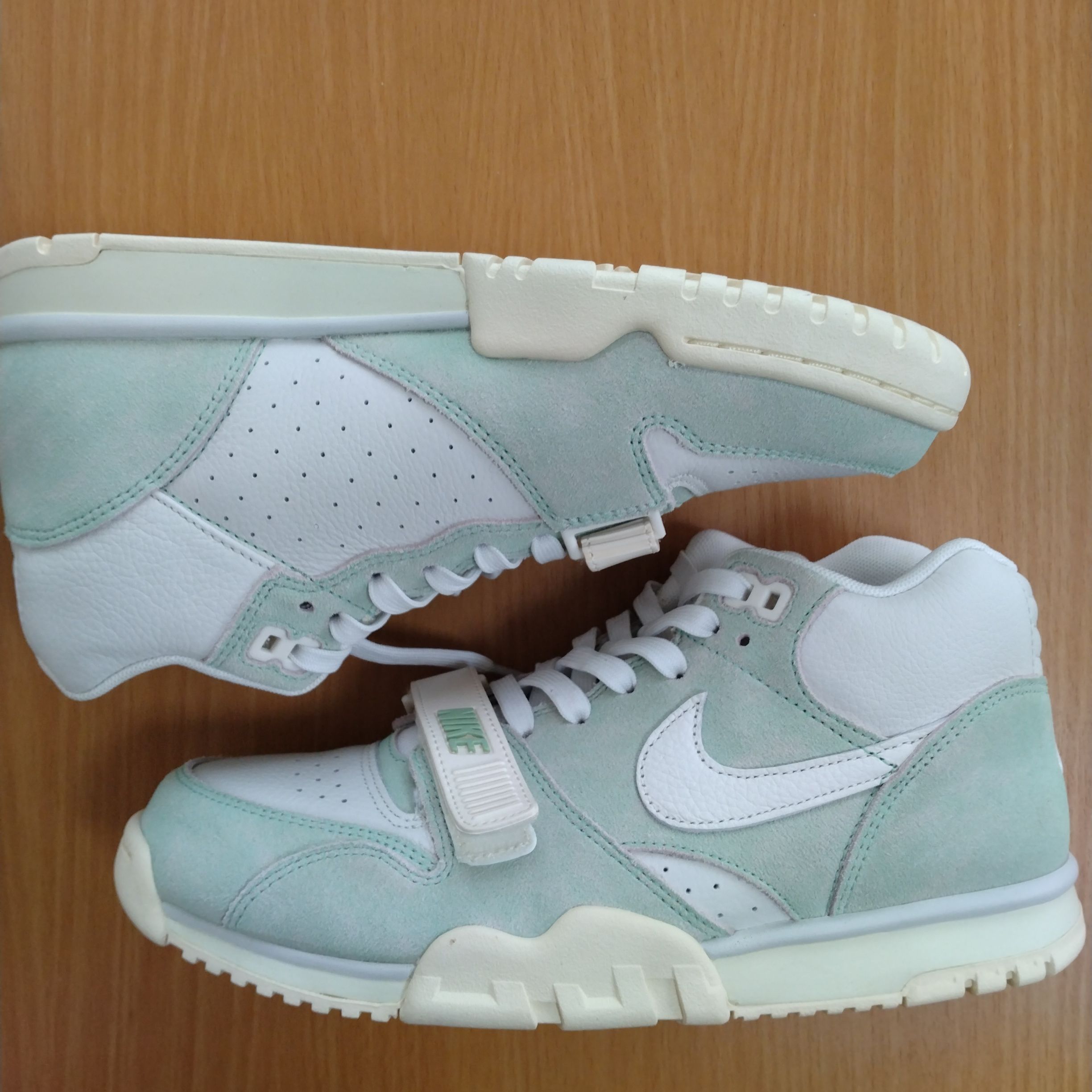 Nike Air Trainer 1 "Enamel Green"