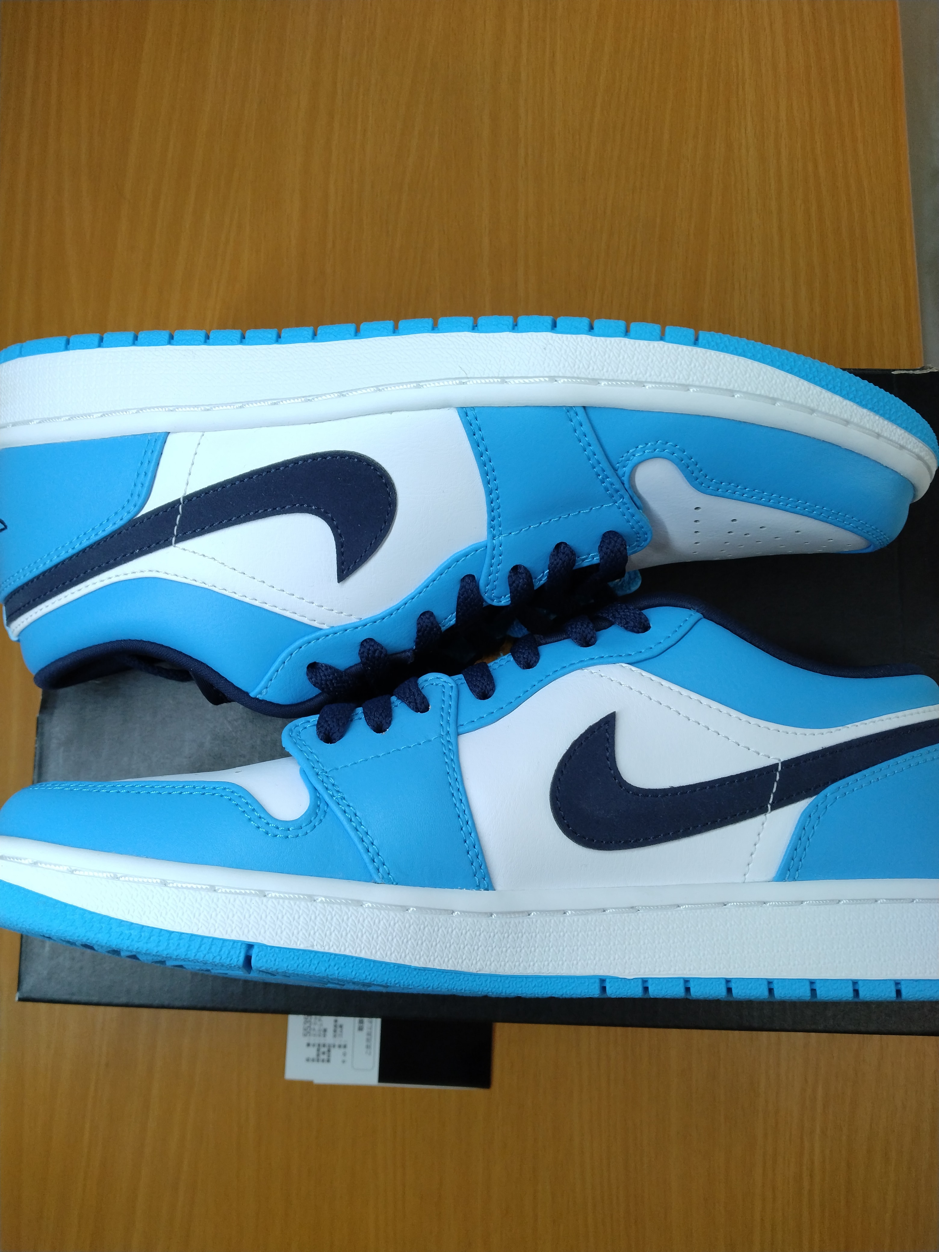 Nike Air Jordan 1 Low "University Blue"