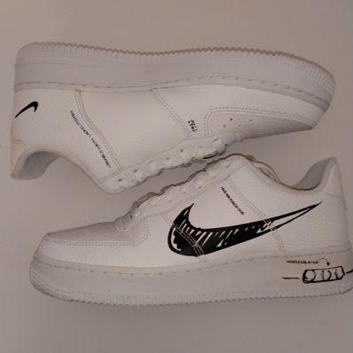 Nike Air Force 1 Low LV8 Utility "Black Sketch"