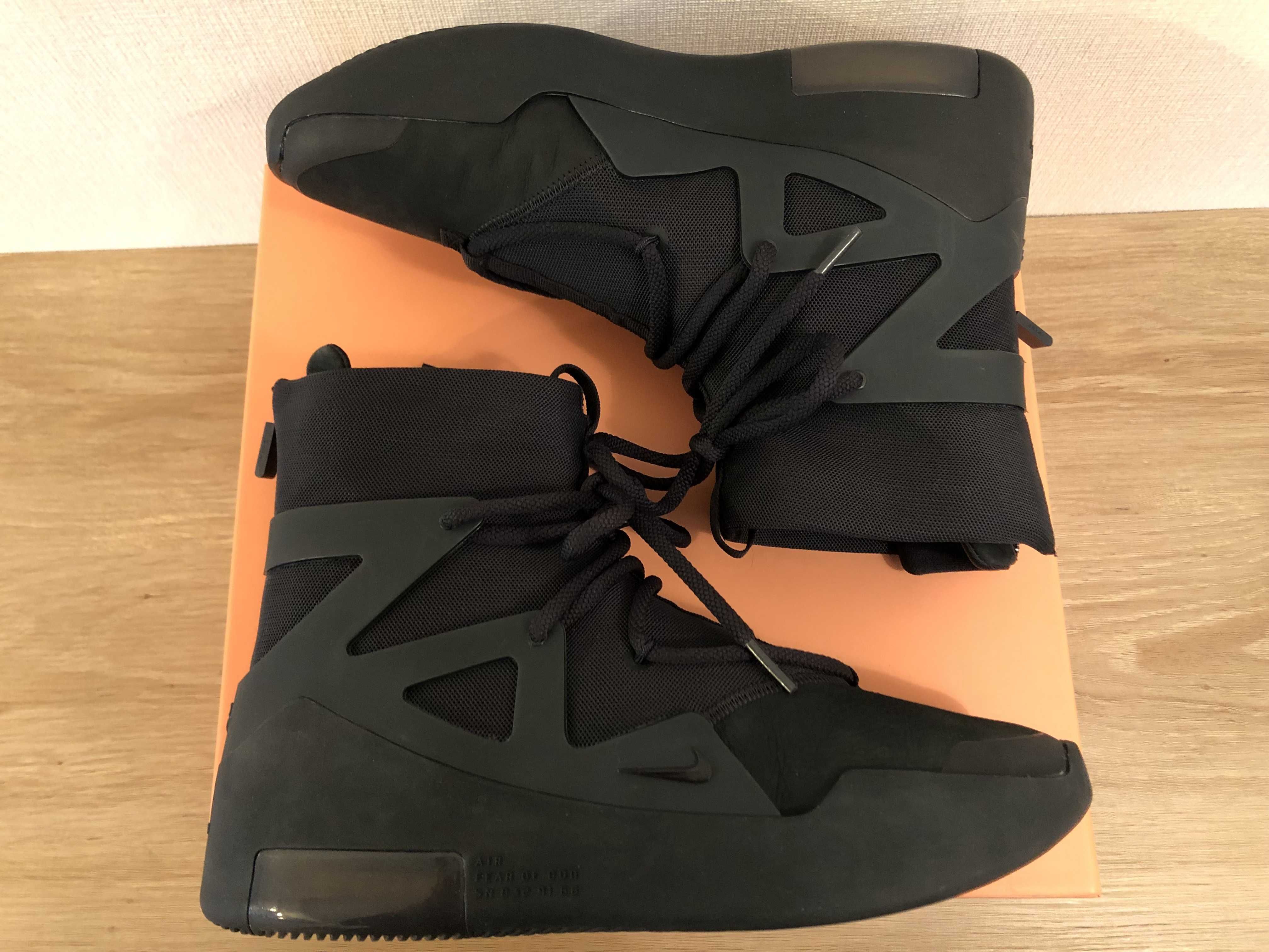Fear Of God × Nike Air  1 "Triple Black"