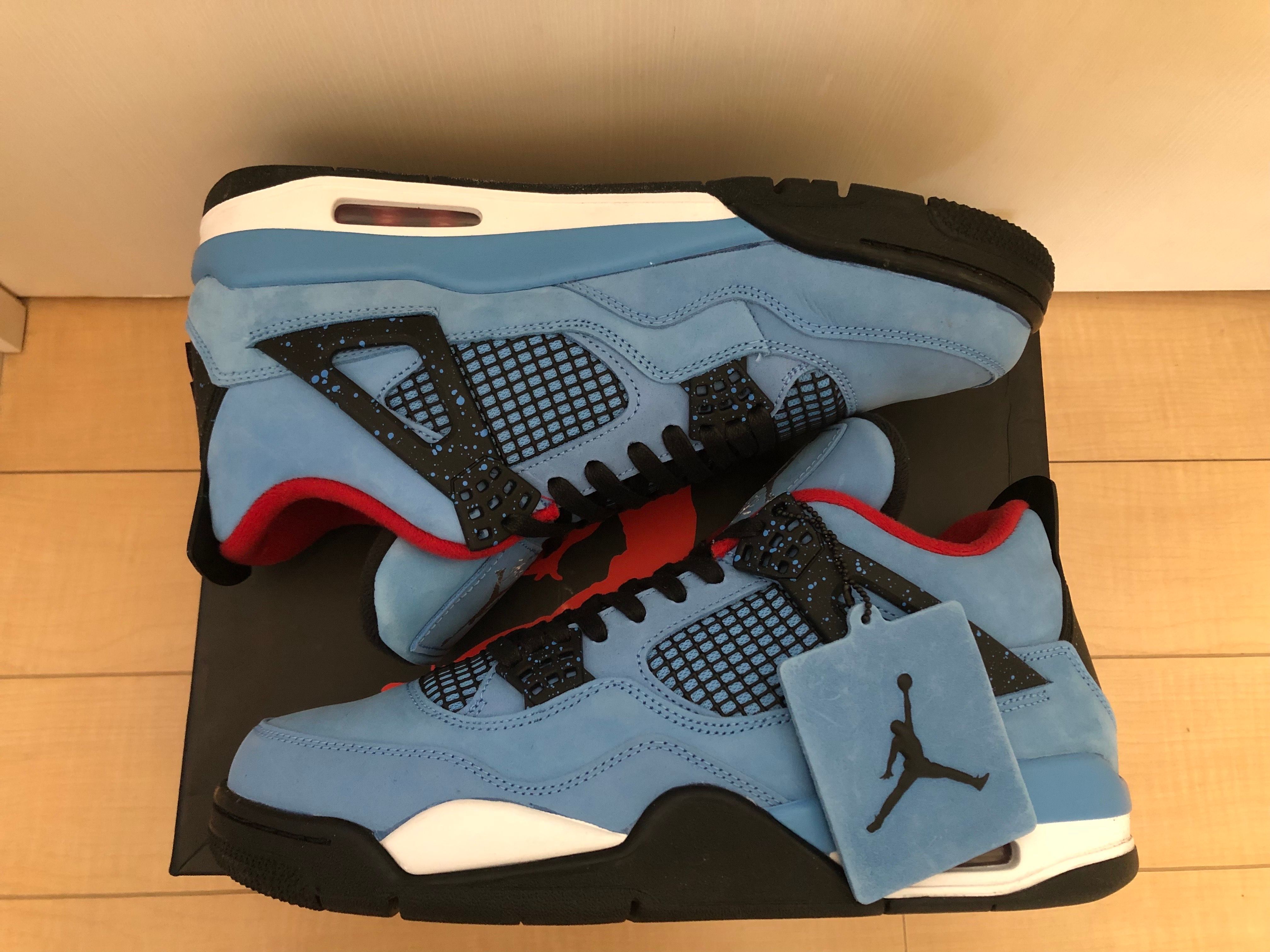 Travis Scott × Nike Air Jordan 4 Retro Cactus Jack "University Blue"