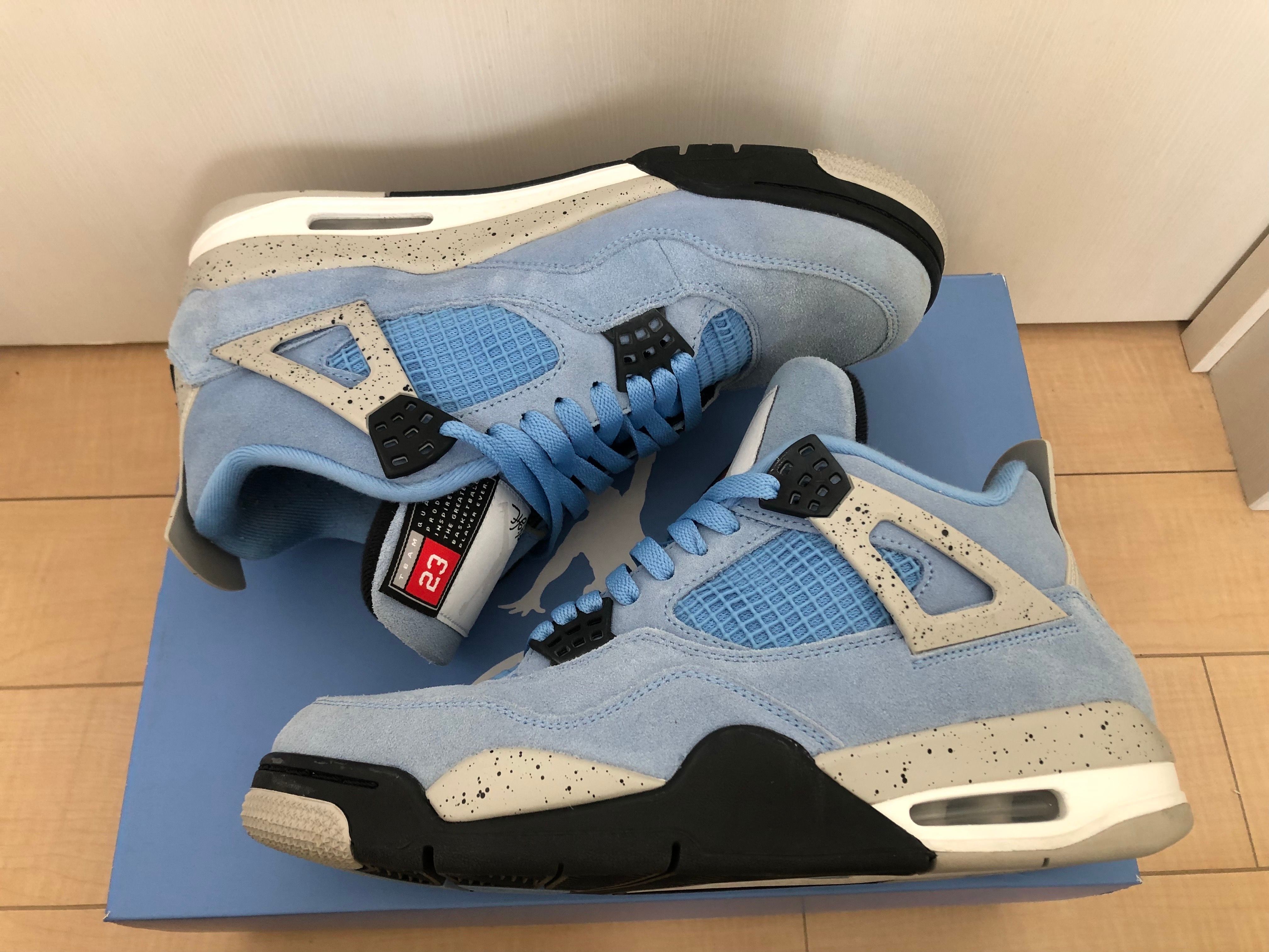 Nike Air Jordan 4 "University Blue"