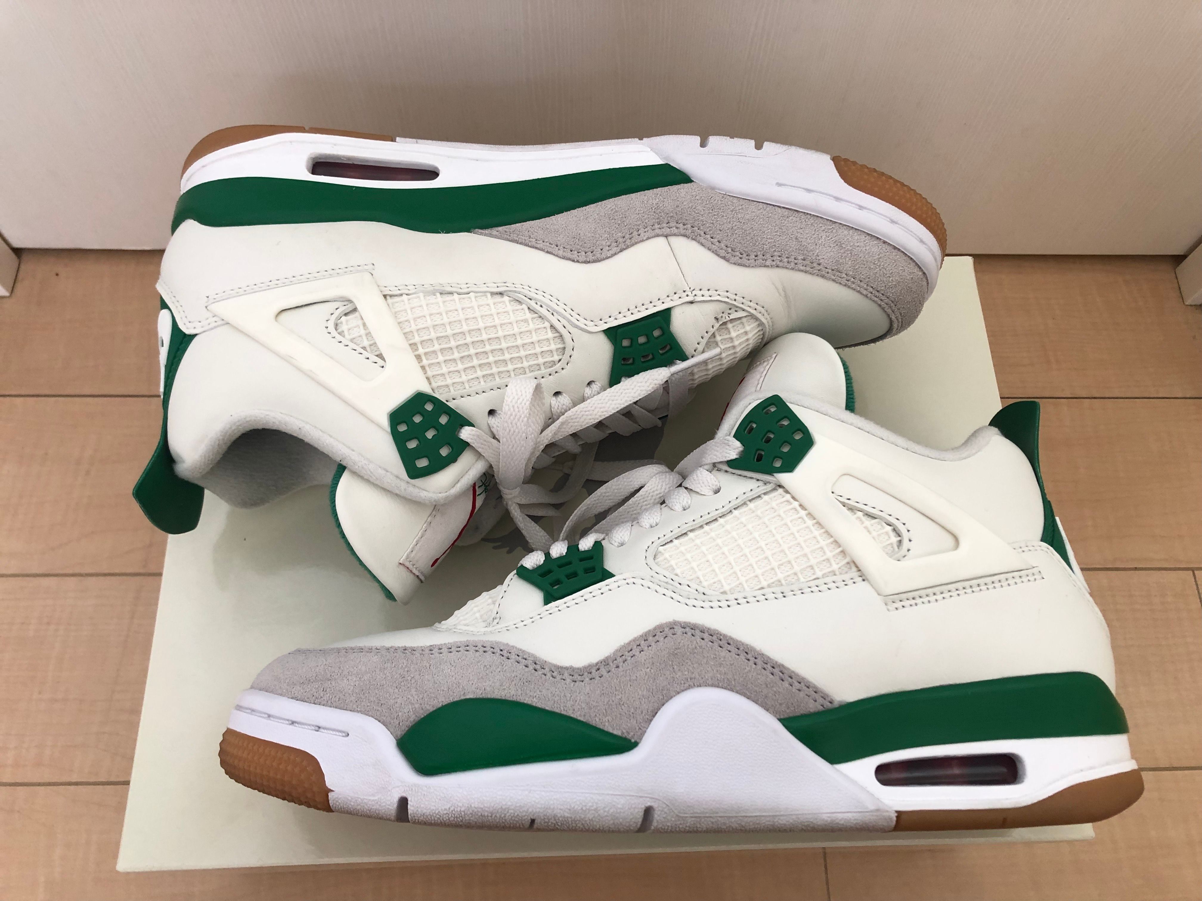 Nike SB × Air Jordan 4 Retro SP "Pine Green"