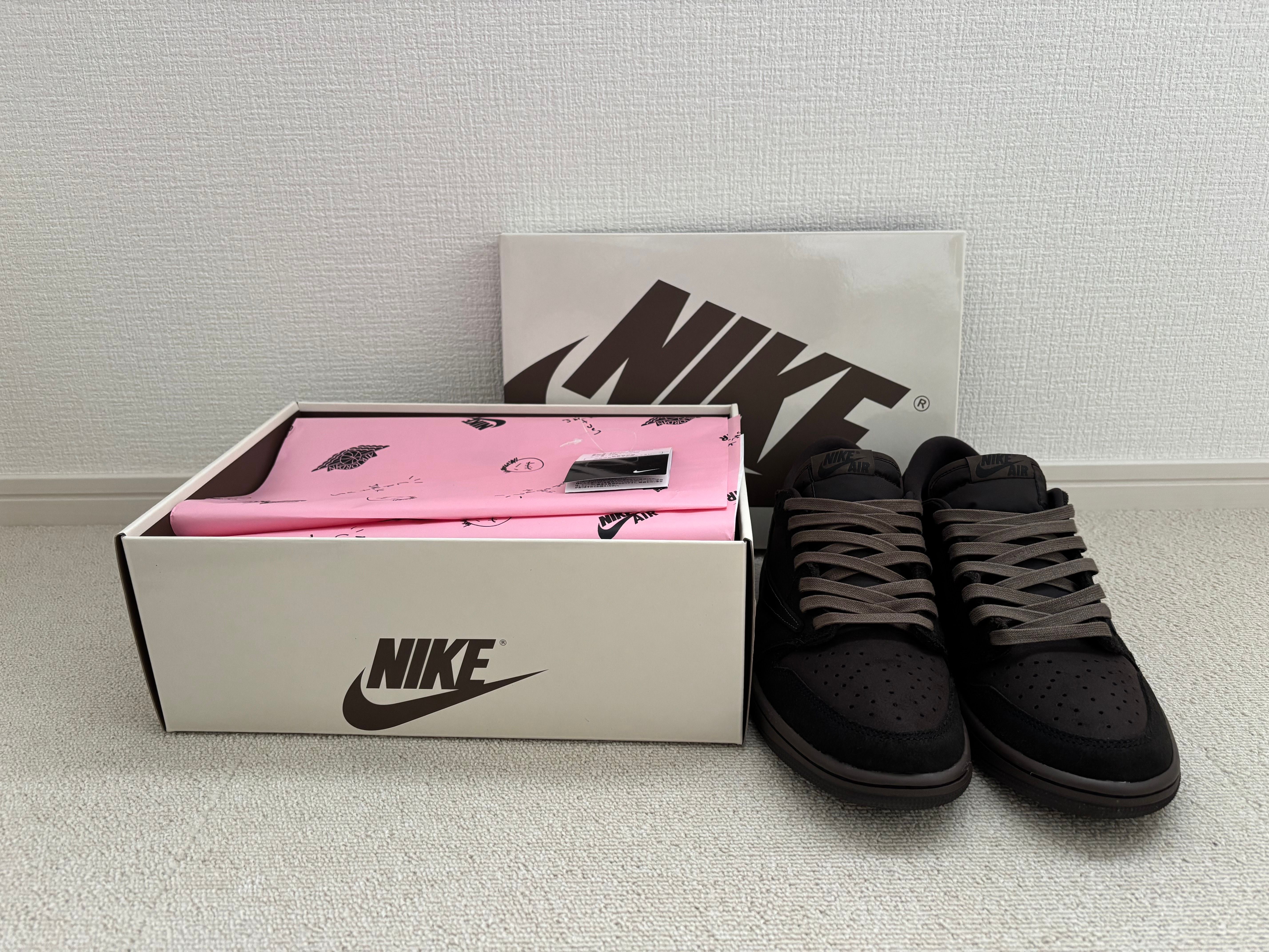 Travis Scott × Nike Air Jordan 1 Low OG SP "Velvet Brown and Dark Mocha"