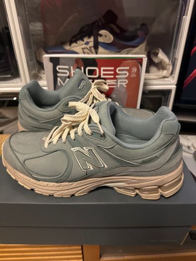 KITH × New Balance 2002R "Pistachio"