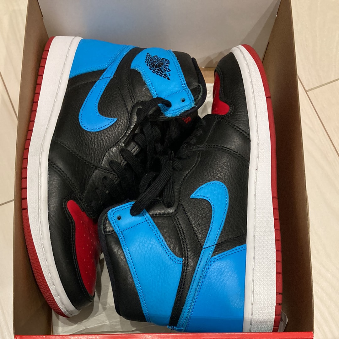 Nike Women's Air Jordan 1 High OG "UNC to Chicago"