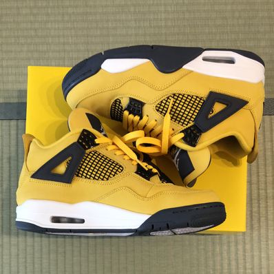 Nike Air Jordan 4 "Tour Yellow"