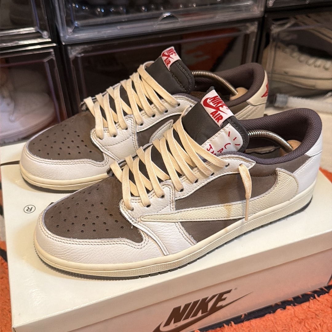 Travis Scott × Nike Air Jordan 1 Low OG SP "Reverse Mocha/Sail and Ridgerock"