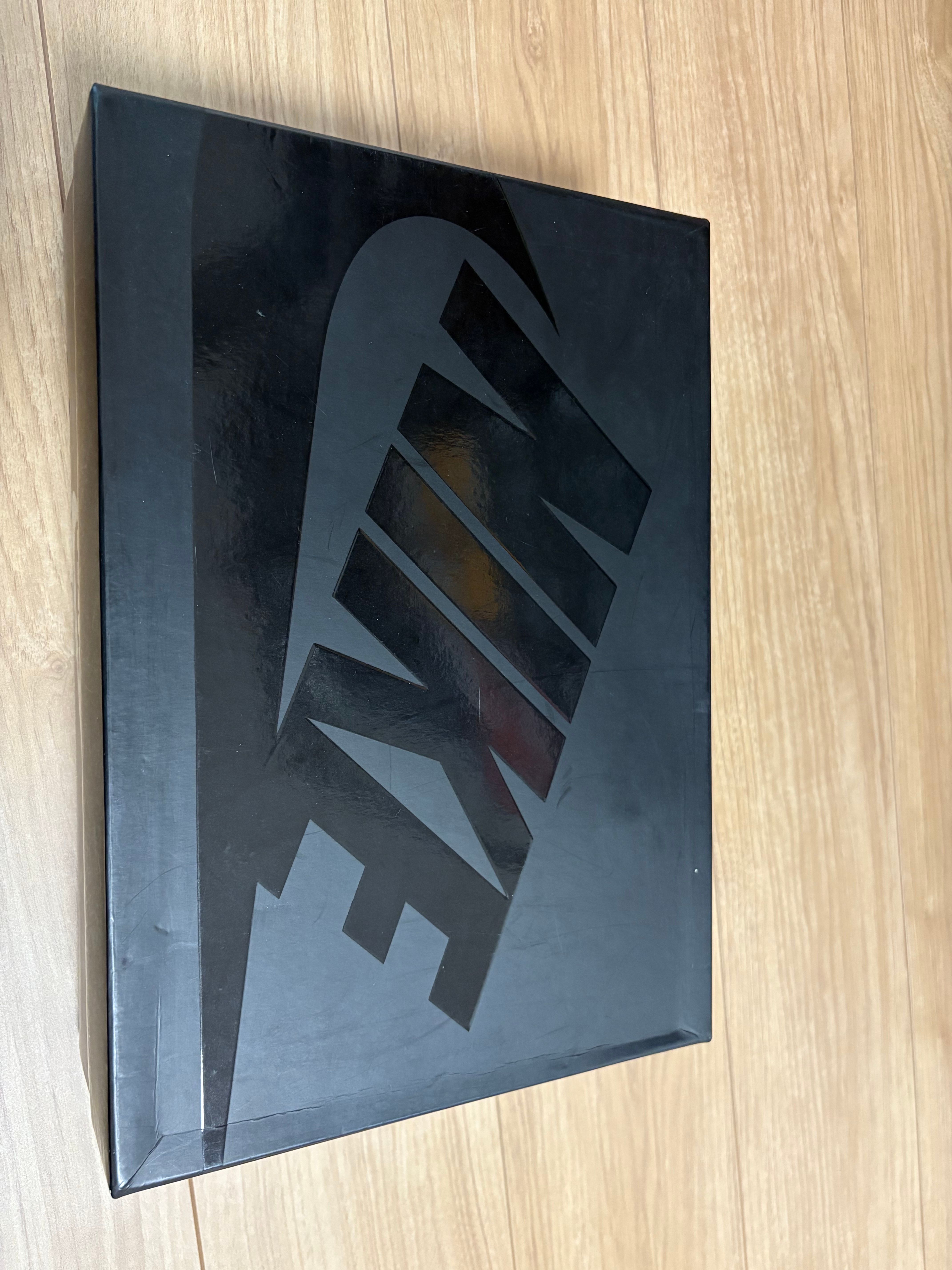 Nike Air Foamposite Pro "Black Metallic Gold"