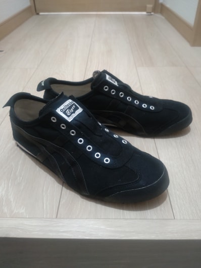 Onitsuka Tiger Mexico 66 Slip On "Black"