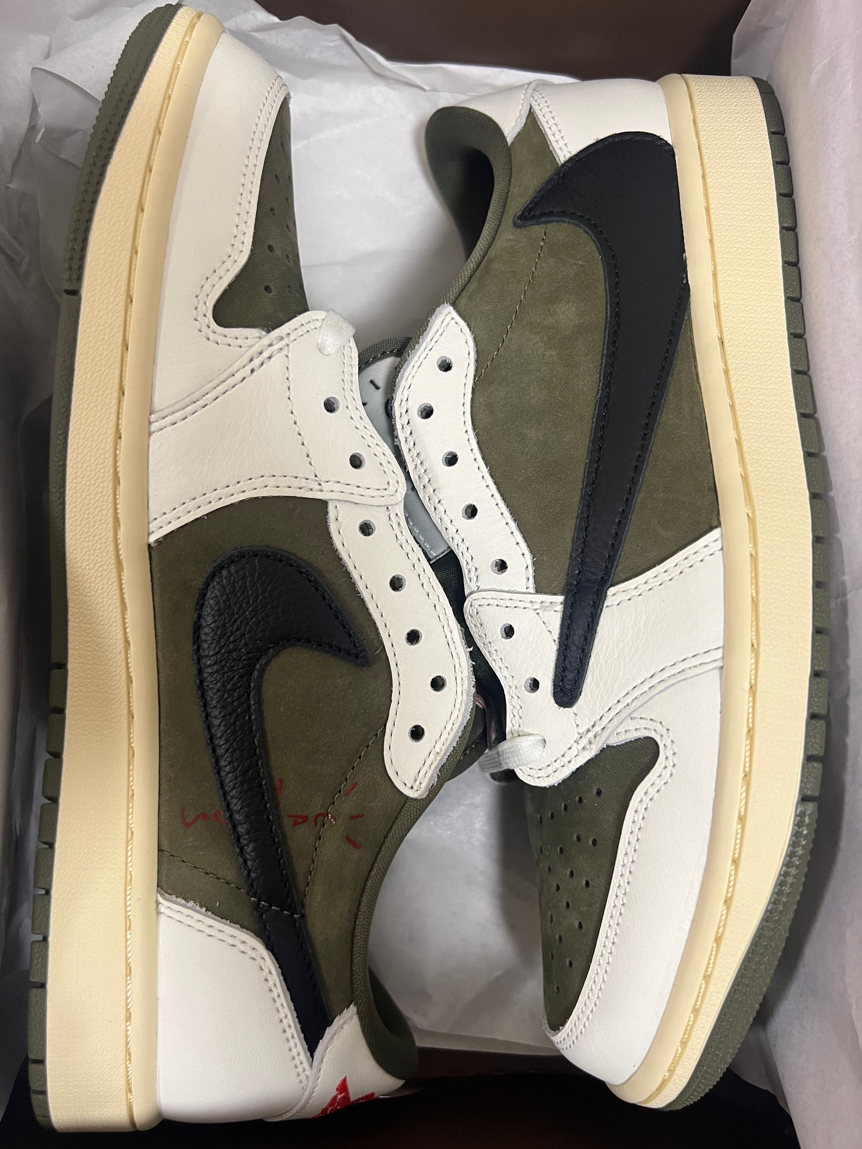 Travis Scott × Nike Air Jordan 1 Low OG SP "Reverse Olive"