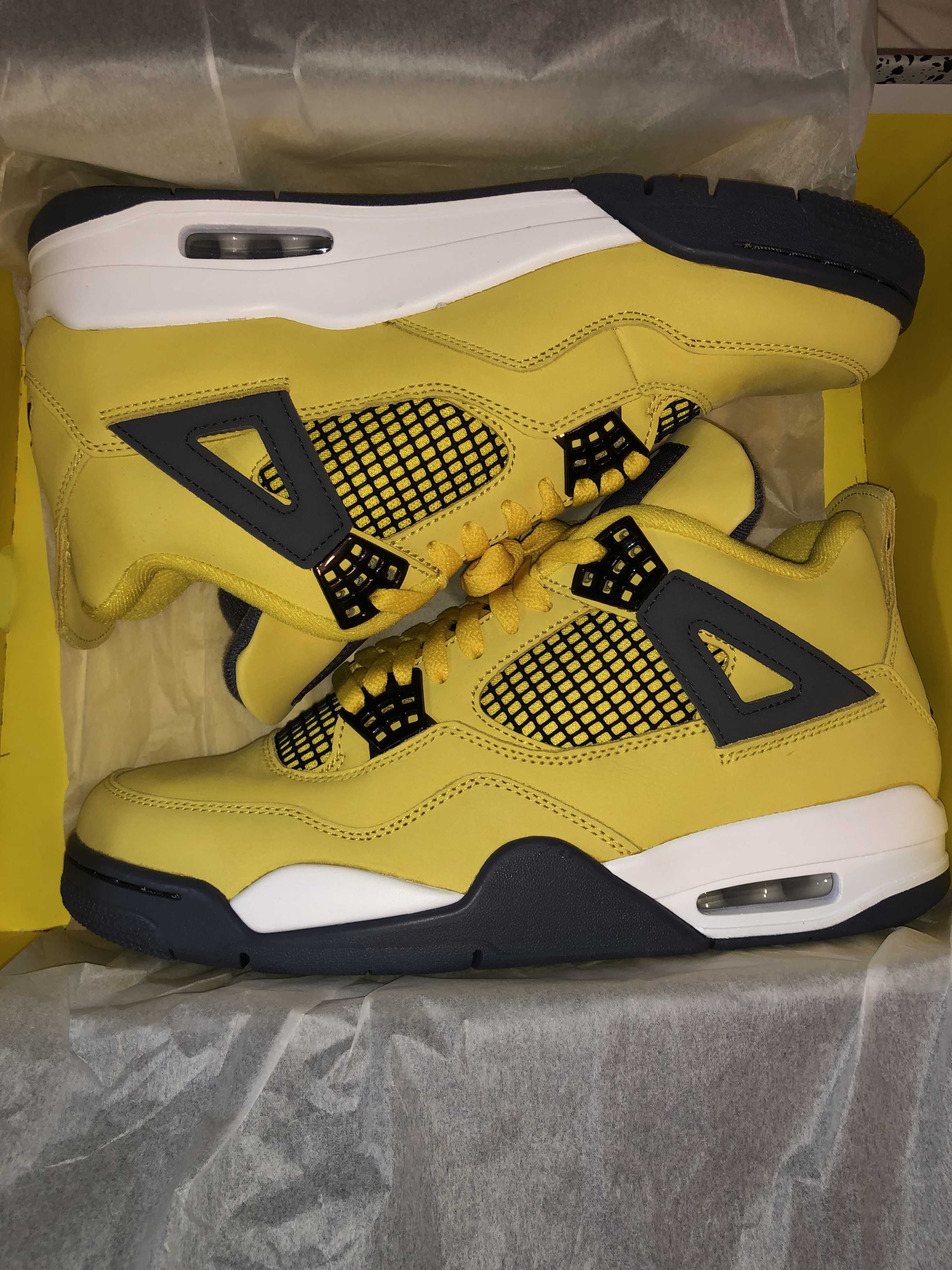 Nike Air Jordan 4 "Tour Yellow"