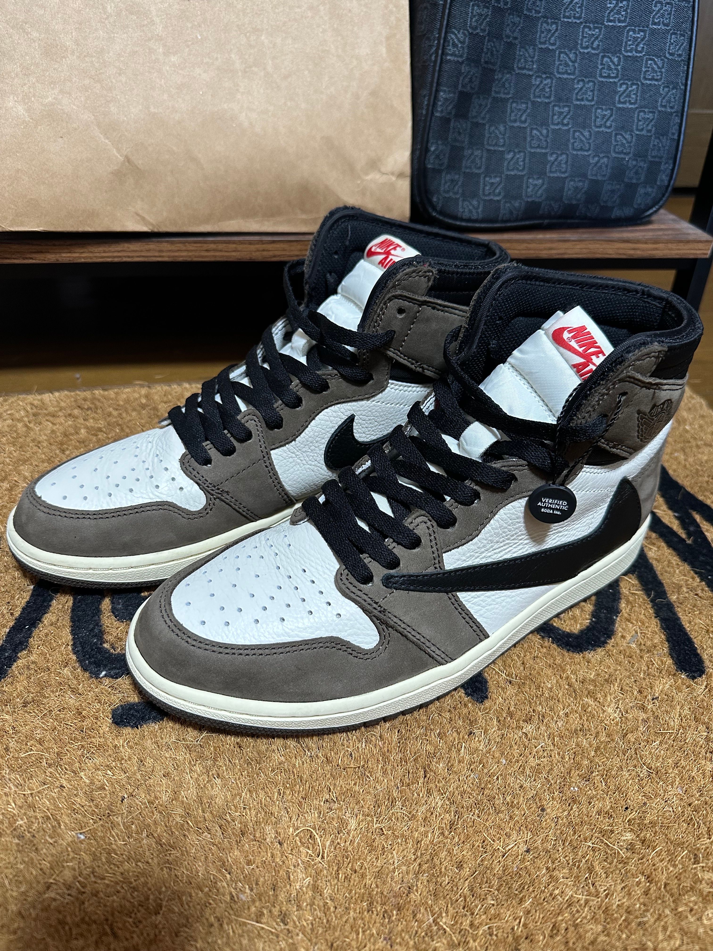 Travis Scott × Nike Air Jordan 1 Retro High OG TS SP "Sail/Dark Mocha"