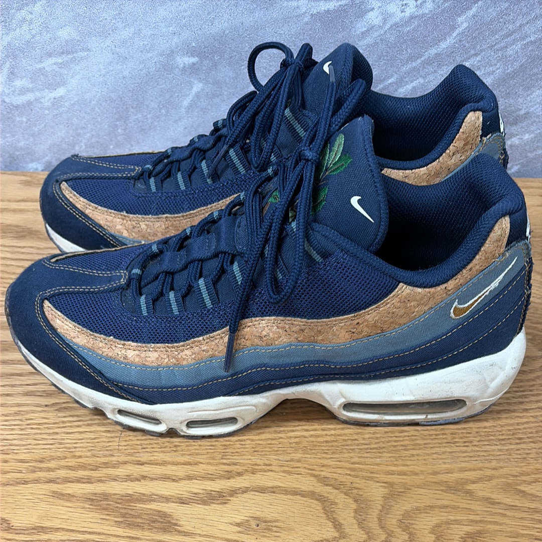 Nike Air Max 95 SE Cork "Obsidian"