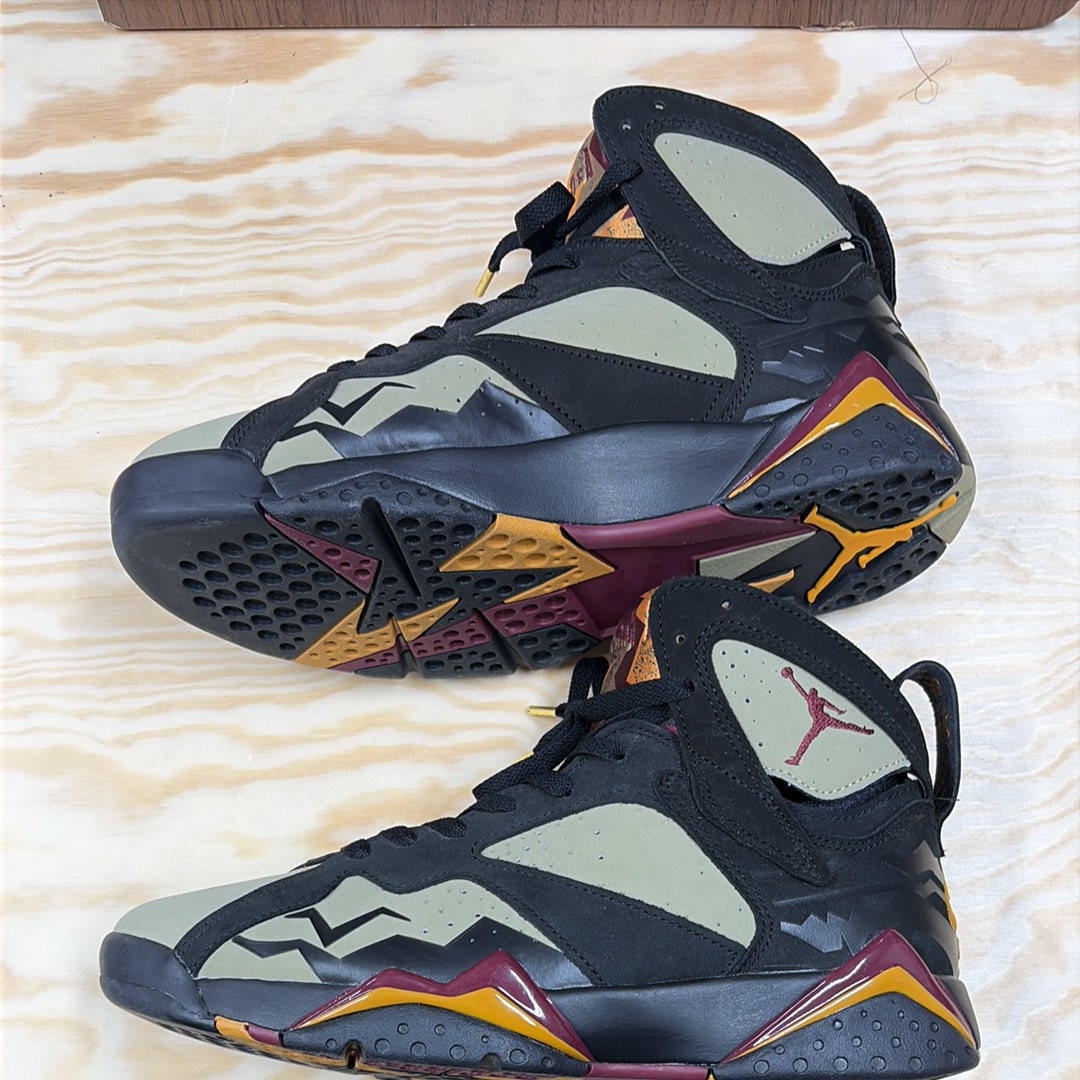 パリサンジェルマン (PSG) × ナイキ エアジョーダン7 レトロ 