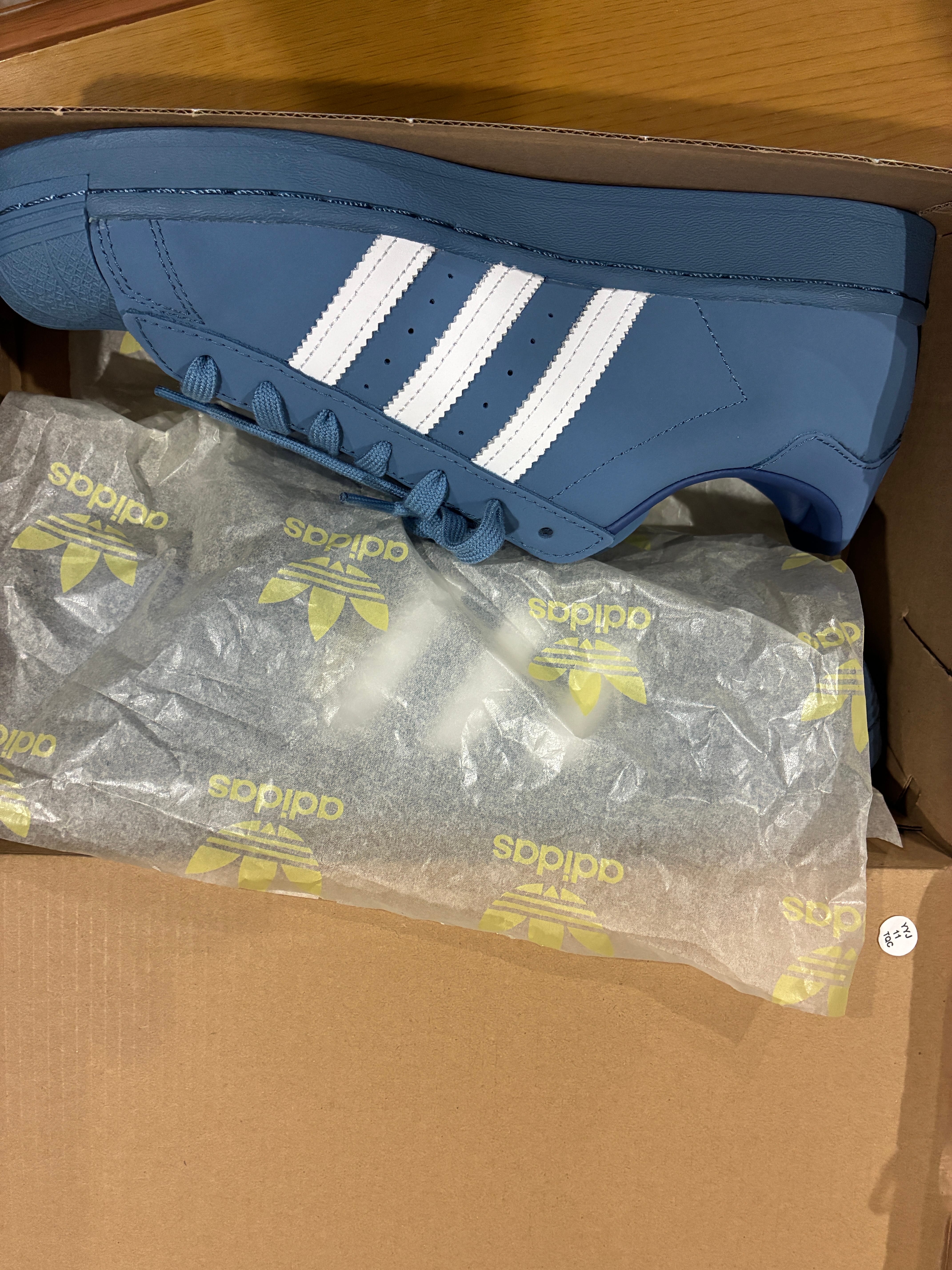 King Gnu Daiki Tsuneta × atmos × adidas Superstar "Blue"