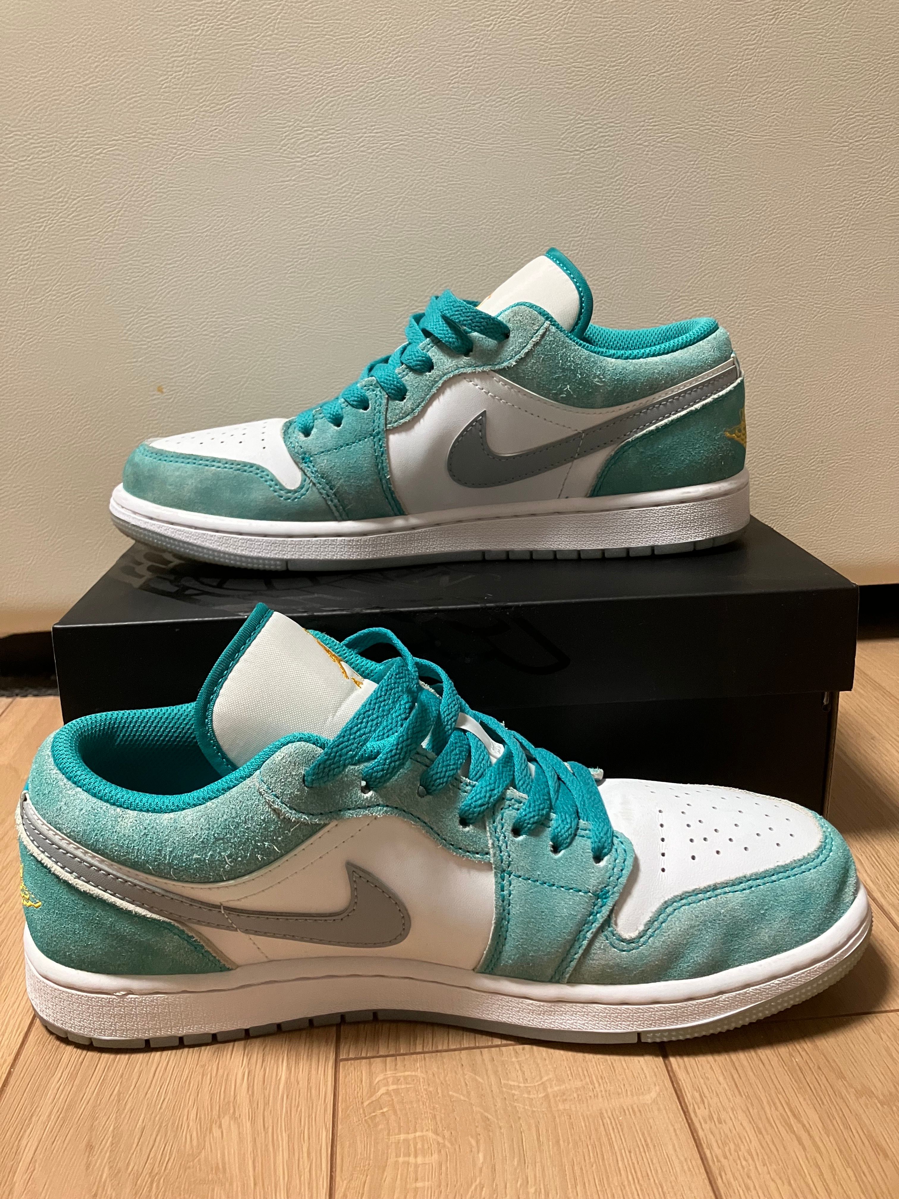 Nike Air Jordan 1 Low SE "New Emerald"