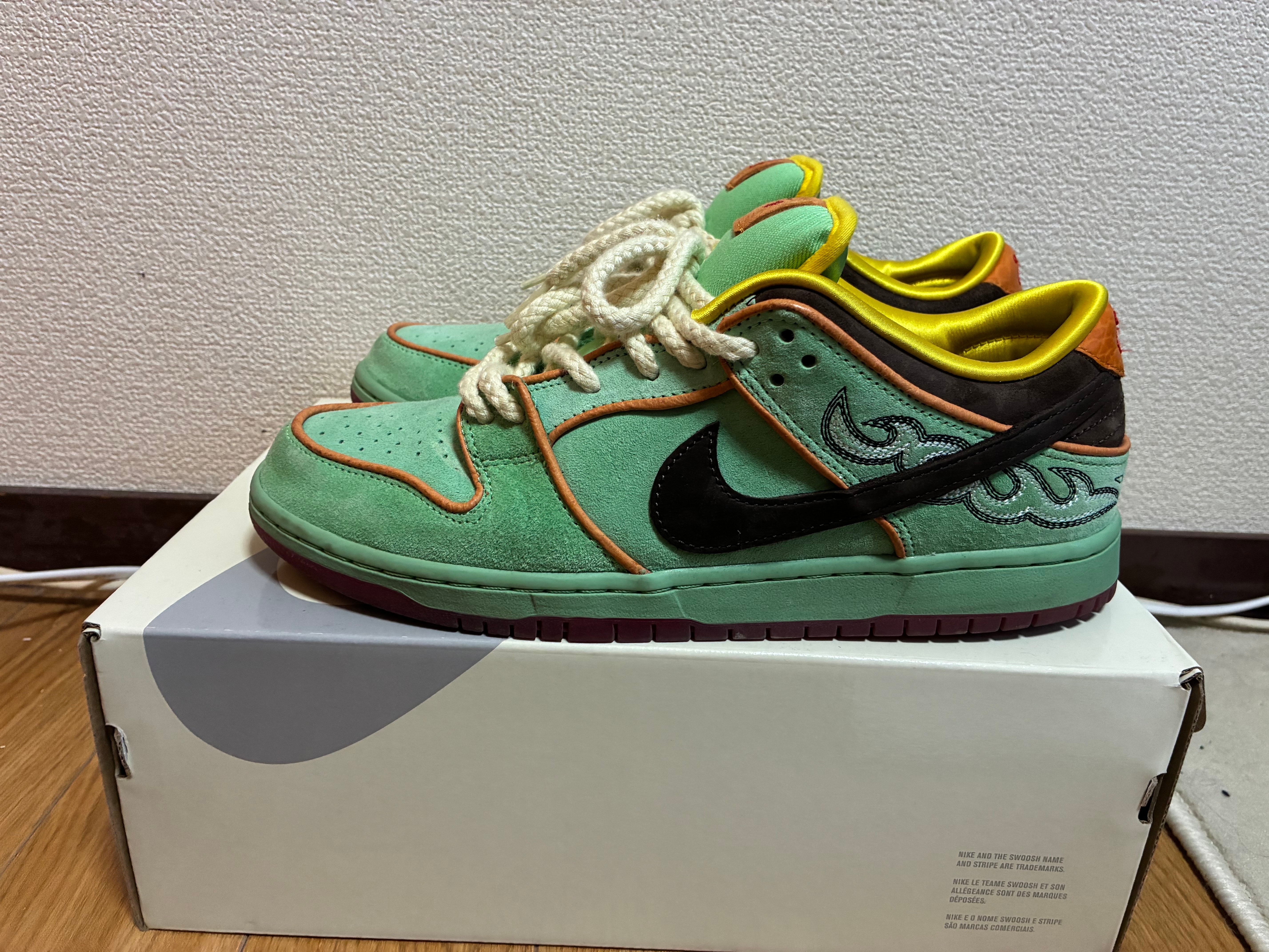 ナイキ SB ダンク ロー プロ "トルマリン"