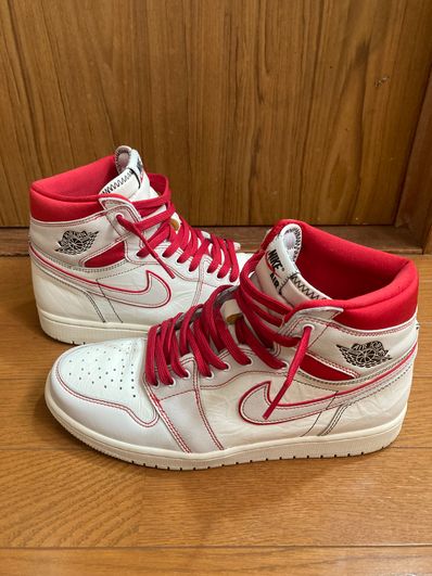 Nike Air Jordan 1 Retro High OG "Sail/University Red"