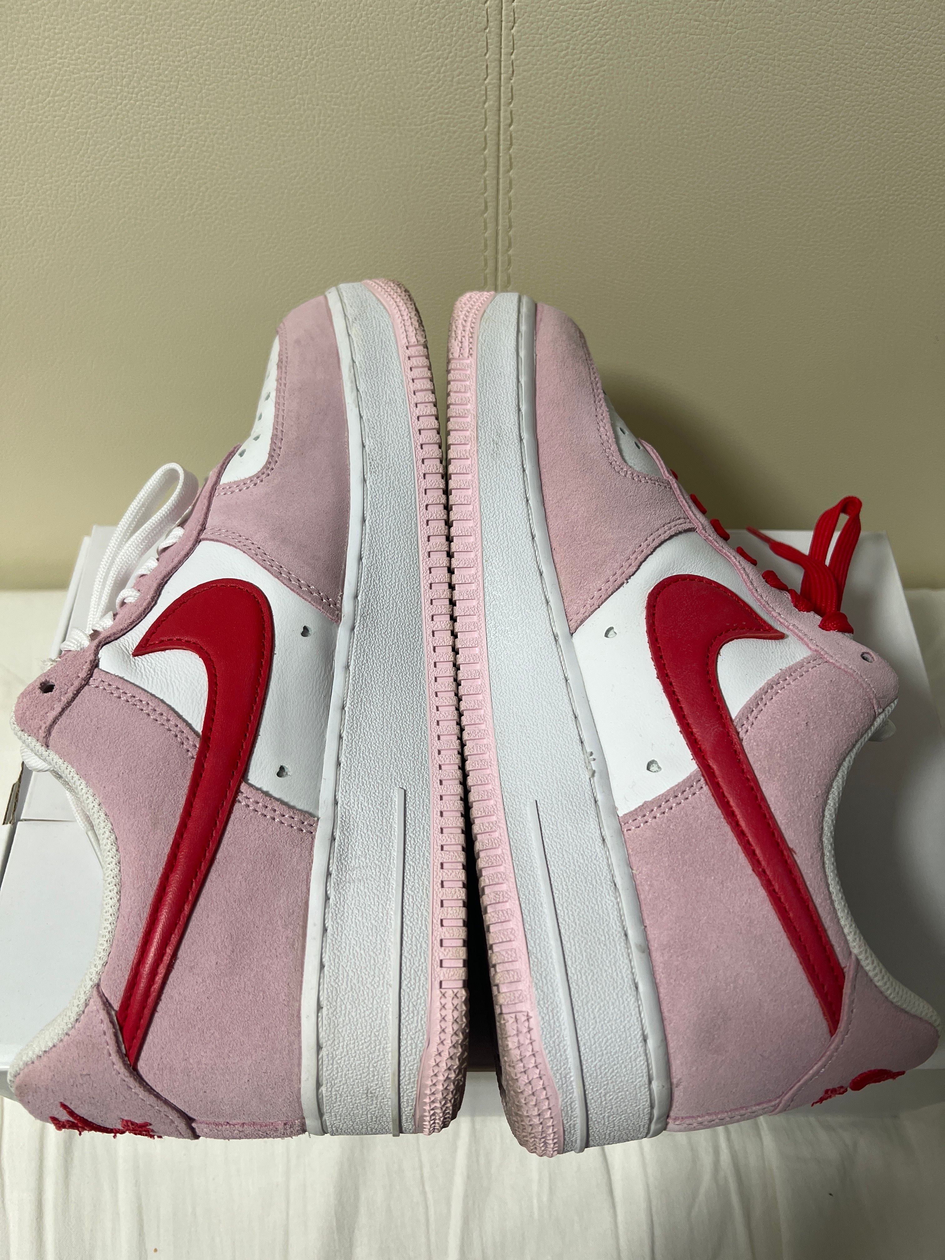 Nike Air Force 1 Low '07 "Valentine's Day"
