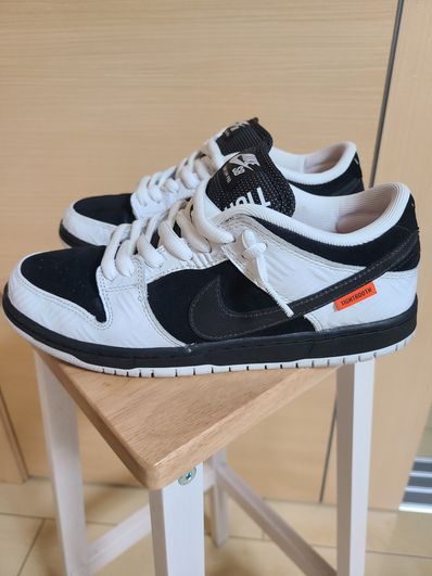 TIGHTBOOTH × Nike SB Dunk Low Pro QS "Black and White"