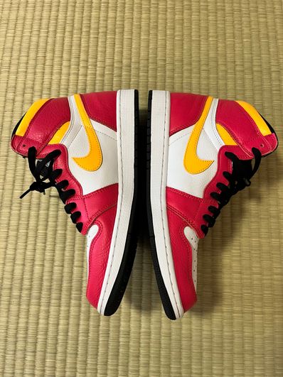 Nike Air Jordan 1 High OG "Light Fusion Red"