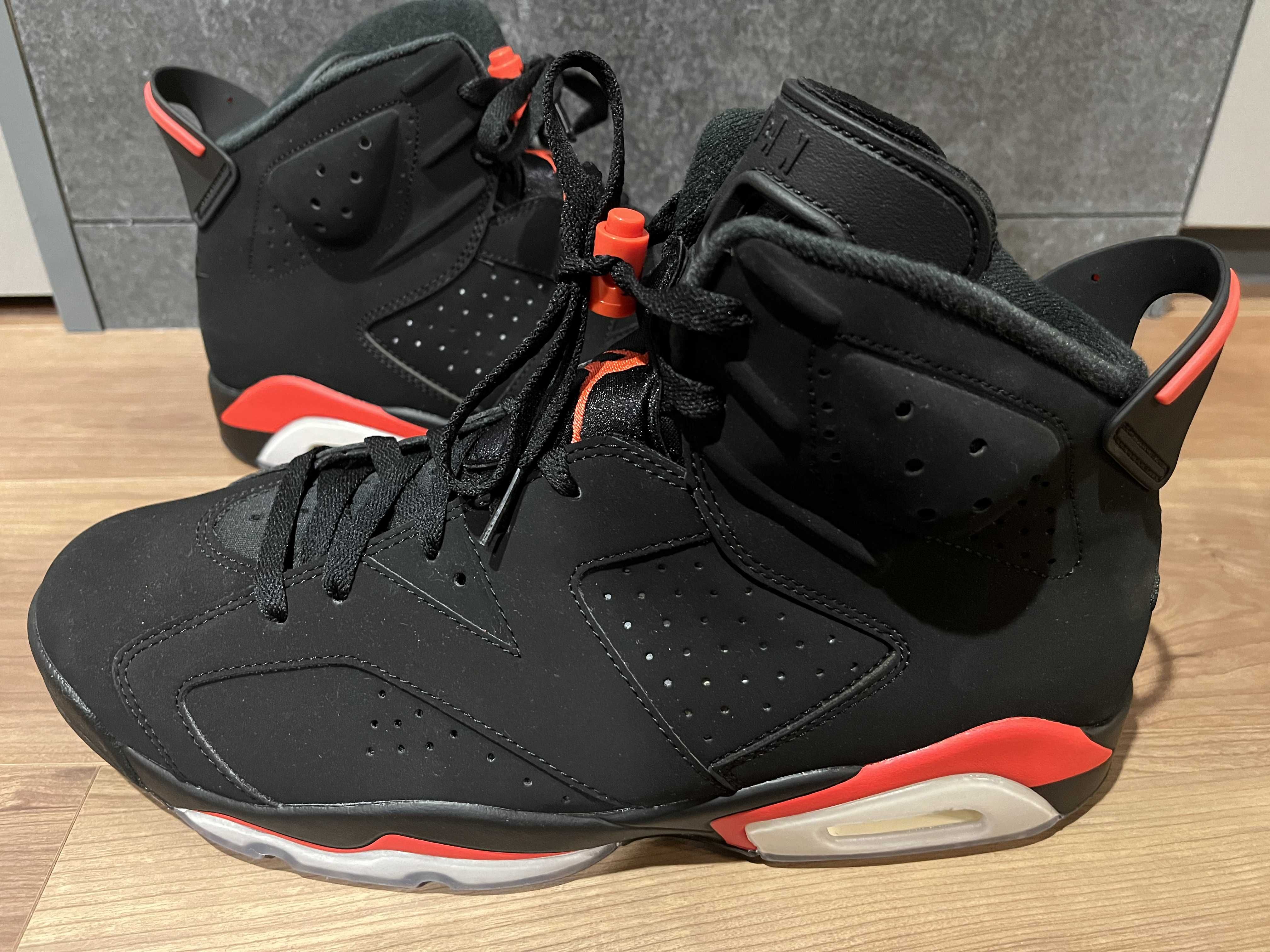 Nike Air Jordan 6 Retro OG "Black/Infrared"