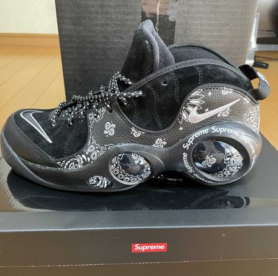 Supreme × Nike Air Zoom Flight 95 SP "Black/White"
