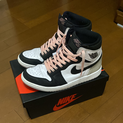 Nike Air Jordan 1 High OG "Bleached Coral"