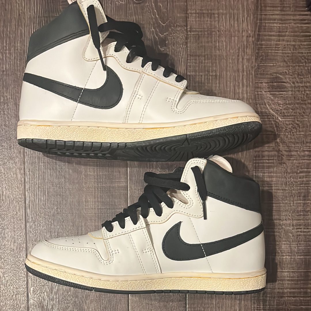 A Ma Maniere × Nike Jordan Air Ship SP "Summit White/Black"